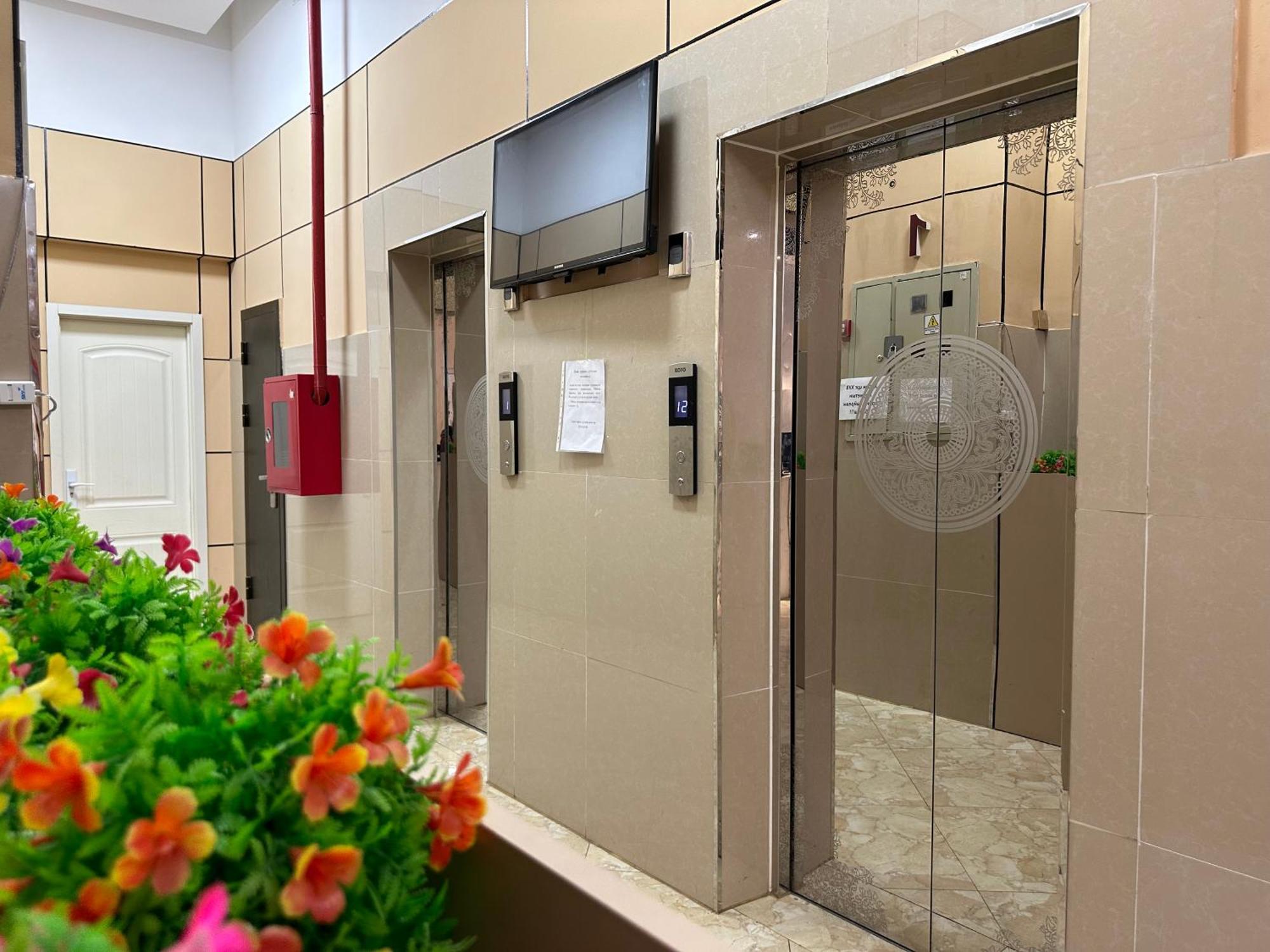 Eagle Town Serviced Apartment อูลานบาตอร์ ภายนอก รูปภาพ
