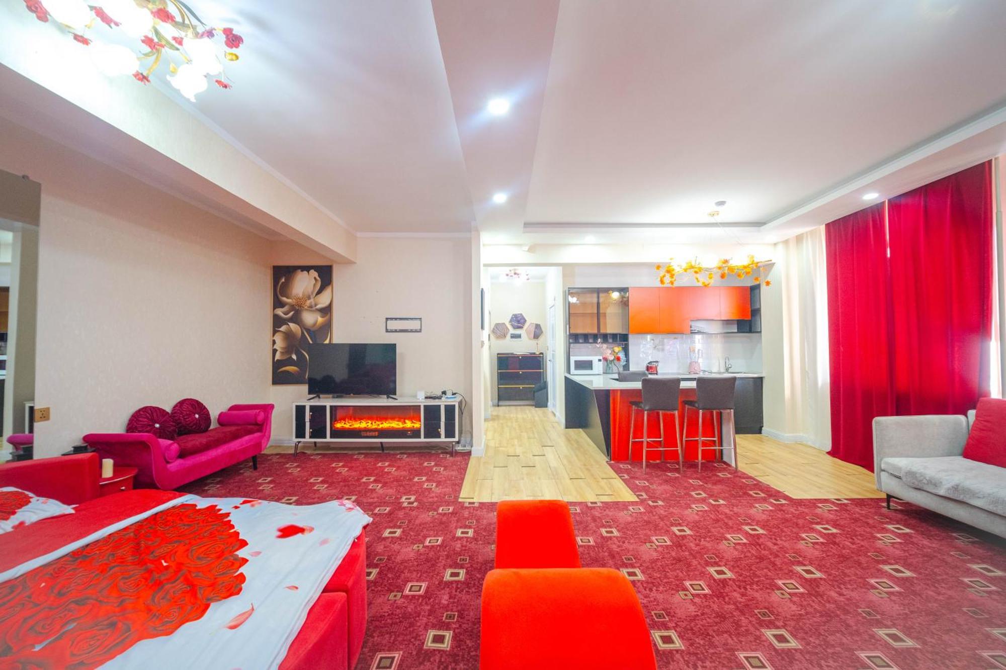 Eagle Town Serviced Apartment อูลานบาตอร์ ภายนอก รูปภาพ