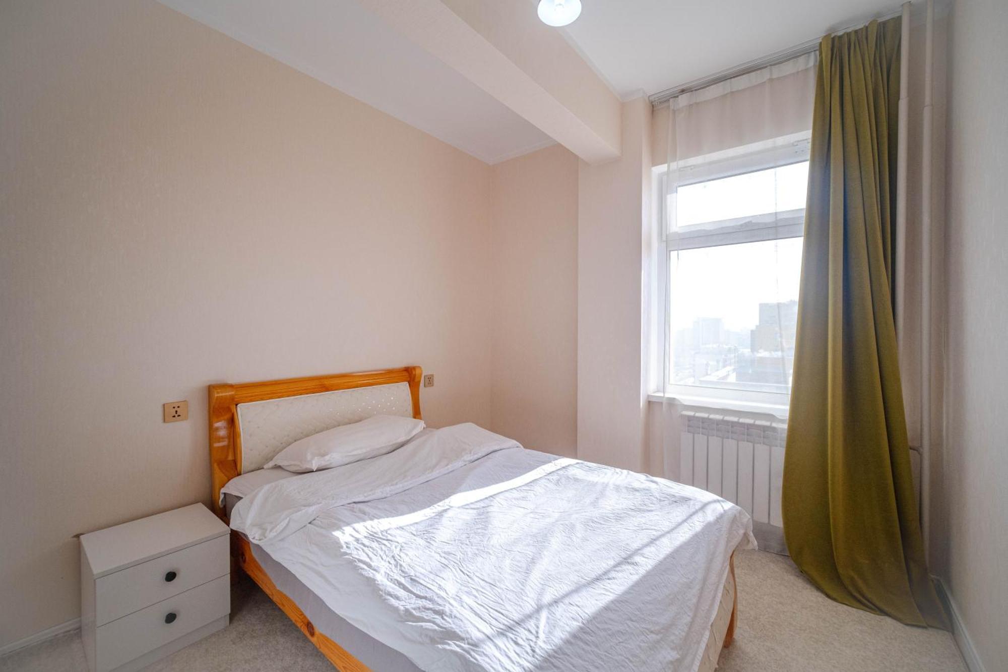 Eagle Town Serviced Apartment อูลานบาตอร์ ภายนอก รูปภาพ