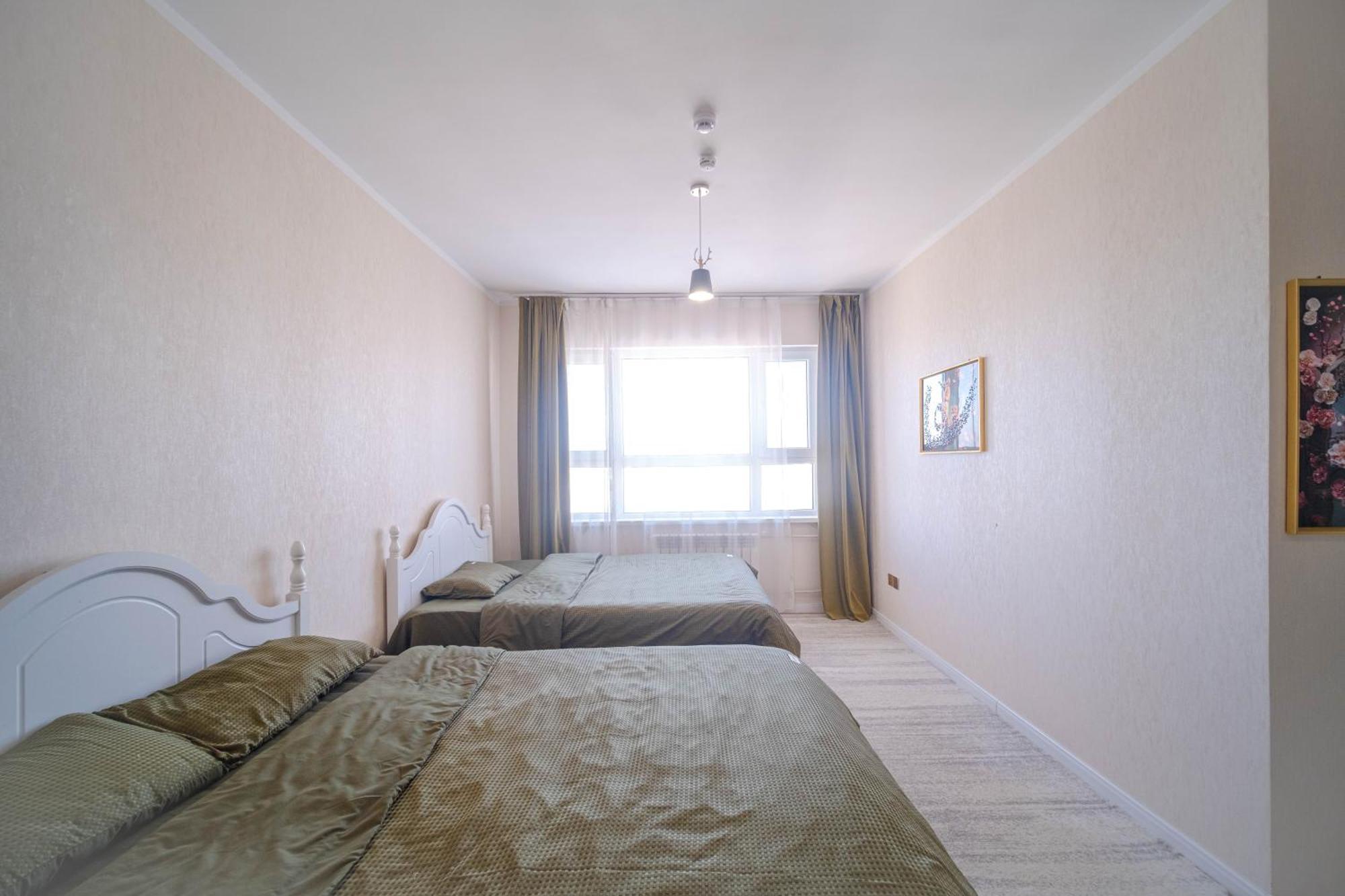 Eagle Town Serviced Apartment อูลานบาตอร์ ภายนอก รูปภาพ