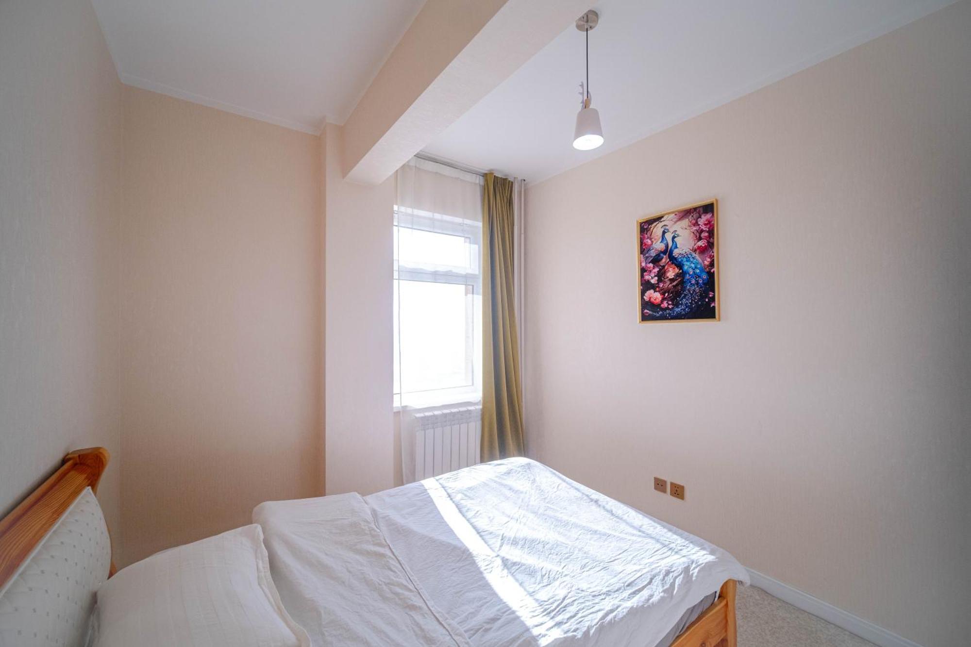 Eagle Town Serviced Apartment อูลานบาตอร์ ภายนอก รูปภาพ