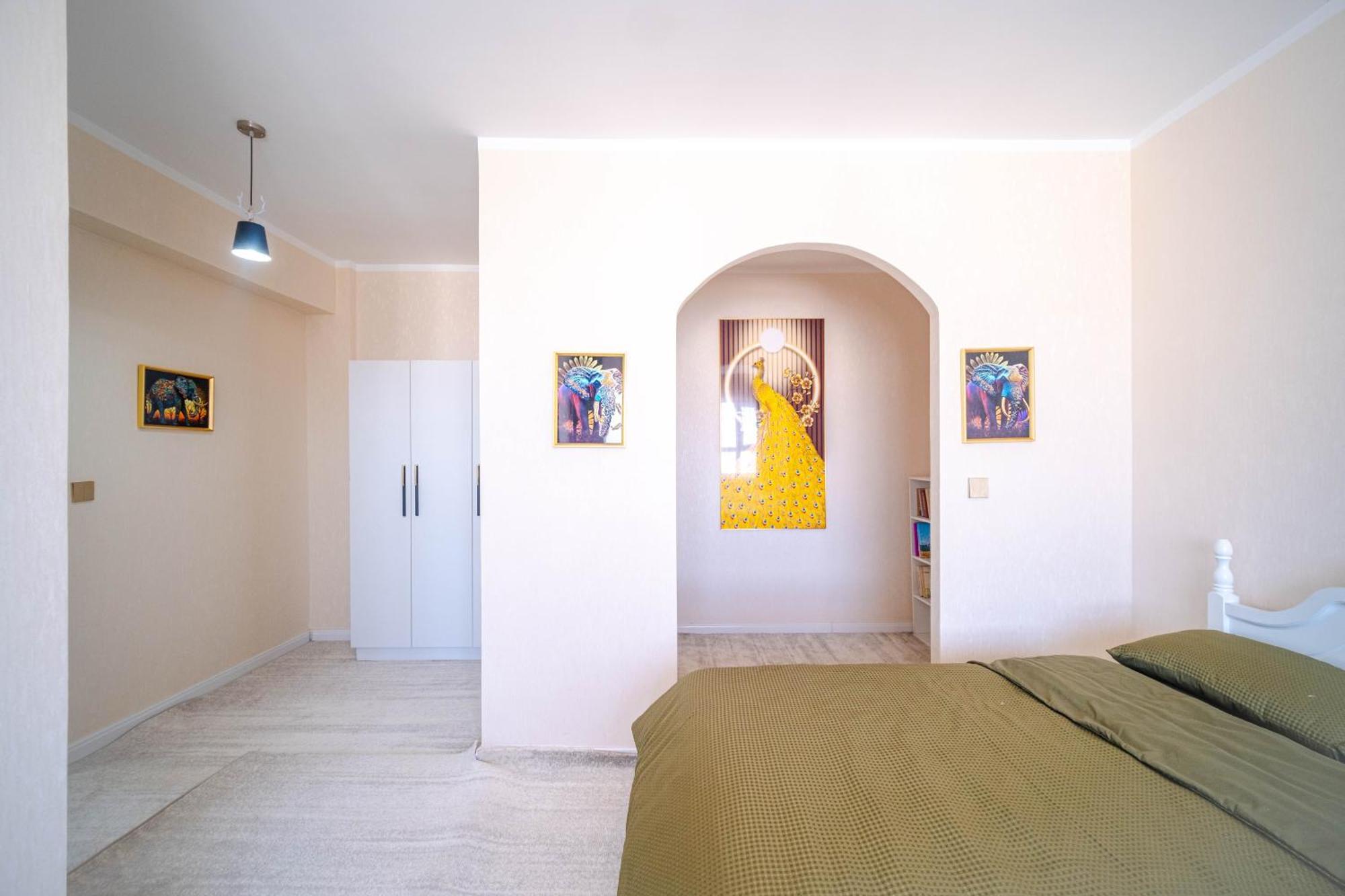 Eagle Town Serviced Apartment อูลานบาตอร์ ภายนอก รูปภาพ