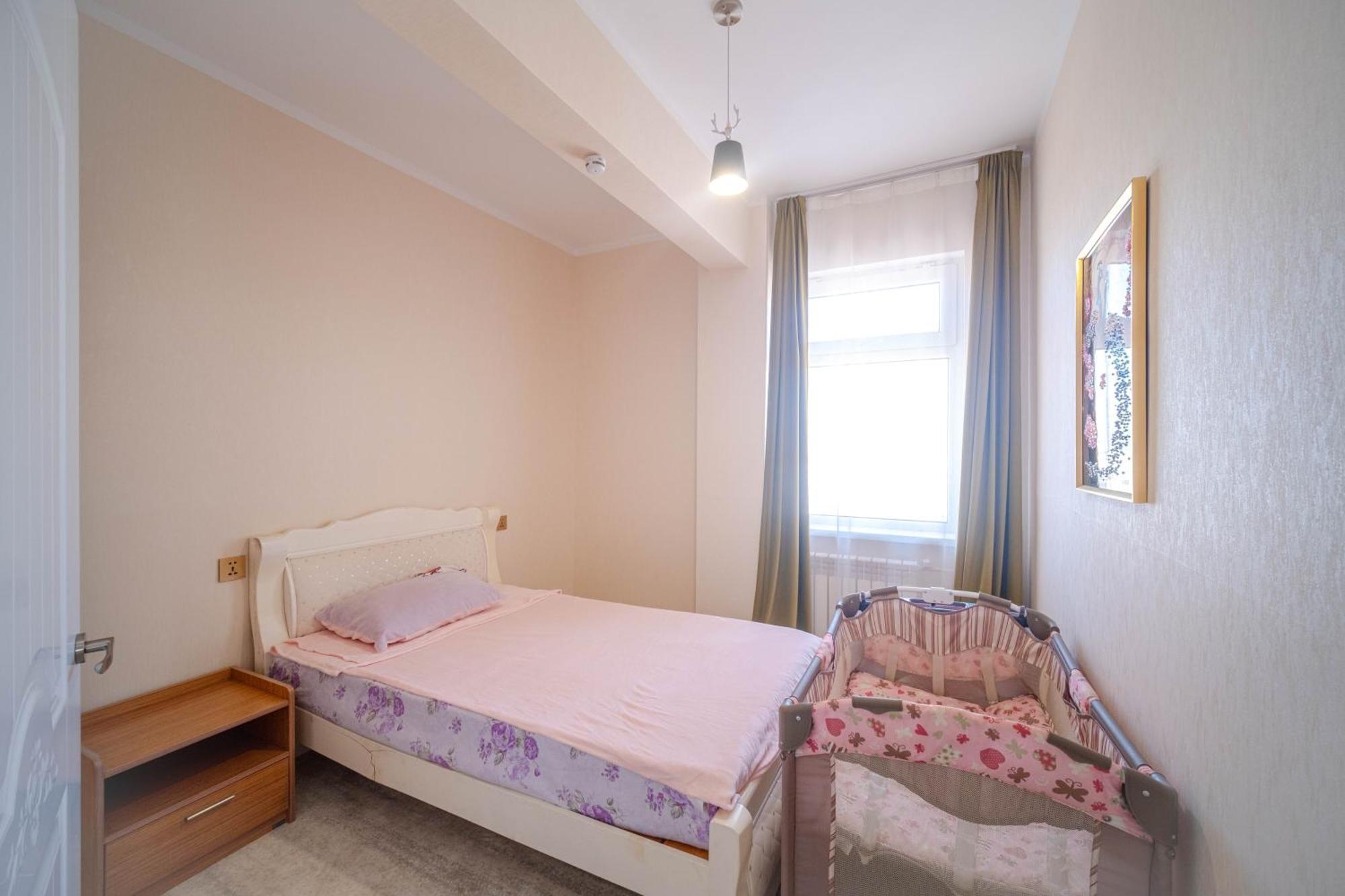Eagle Town Serviced Apartment อูลานบาตอร์ ภายนอก รูปภาพ