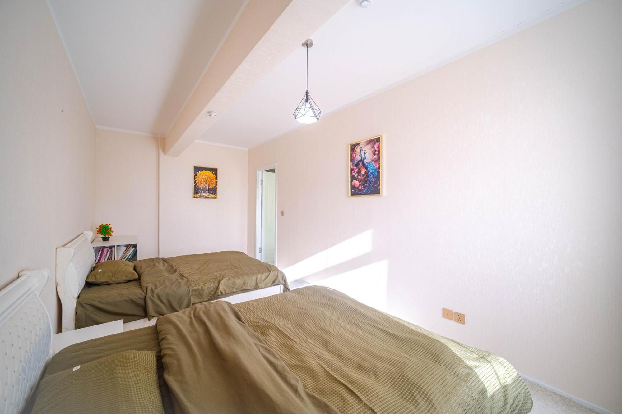 Eagle Town Serviced Apartment อูลานบาตอร์ ภายนอก รูปภาพ