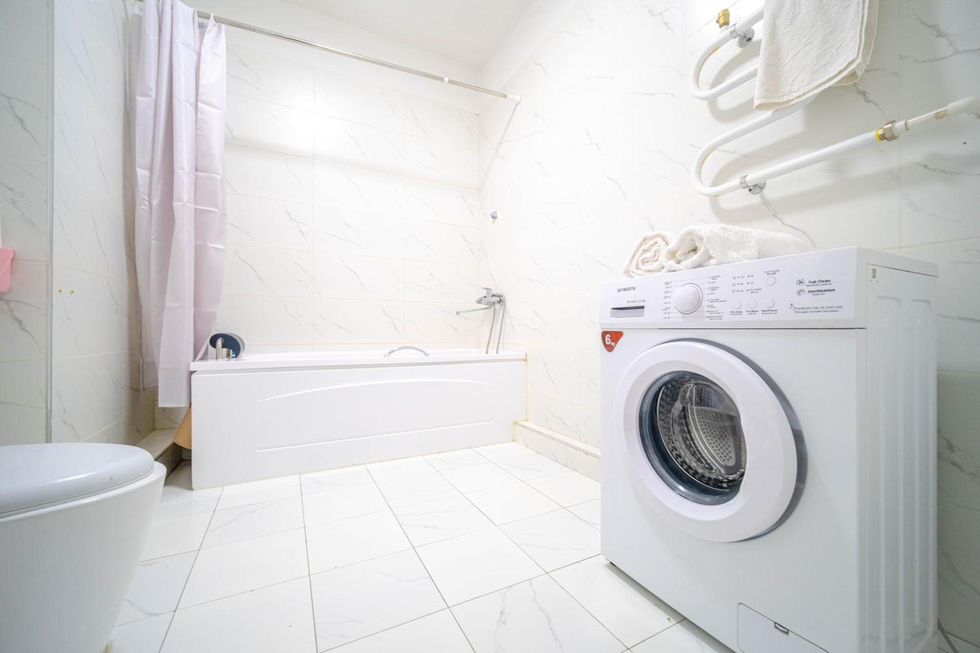 Eagle Town Serviced Apartment อูลานบาตอร์ ภายนอก รูปภาพ