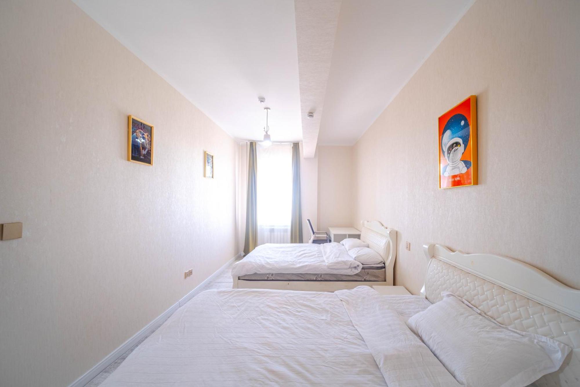 Eagle Town Serviced Apartment อูลานบาตอร์ ภายนอก รูปภาพ