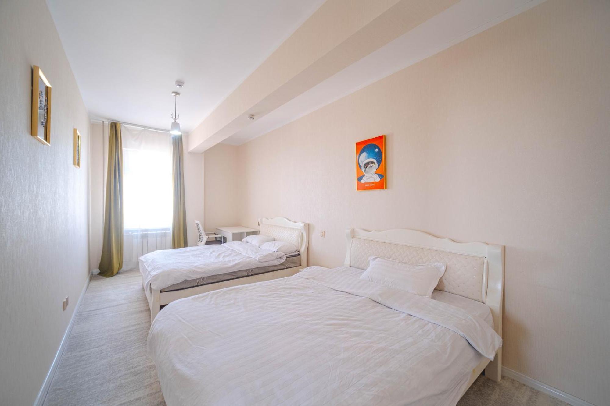 Eagle Town Serviced Apartment อูลานบาตอร์ ภายนอก รูปภาพ