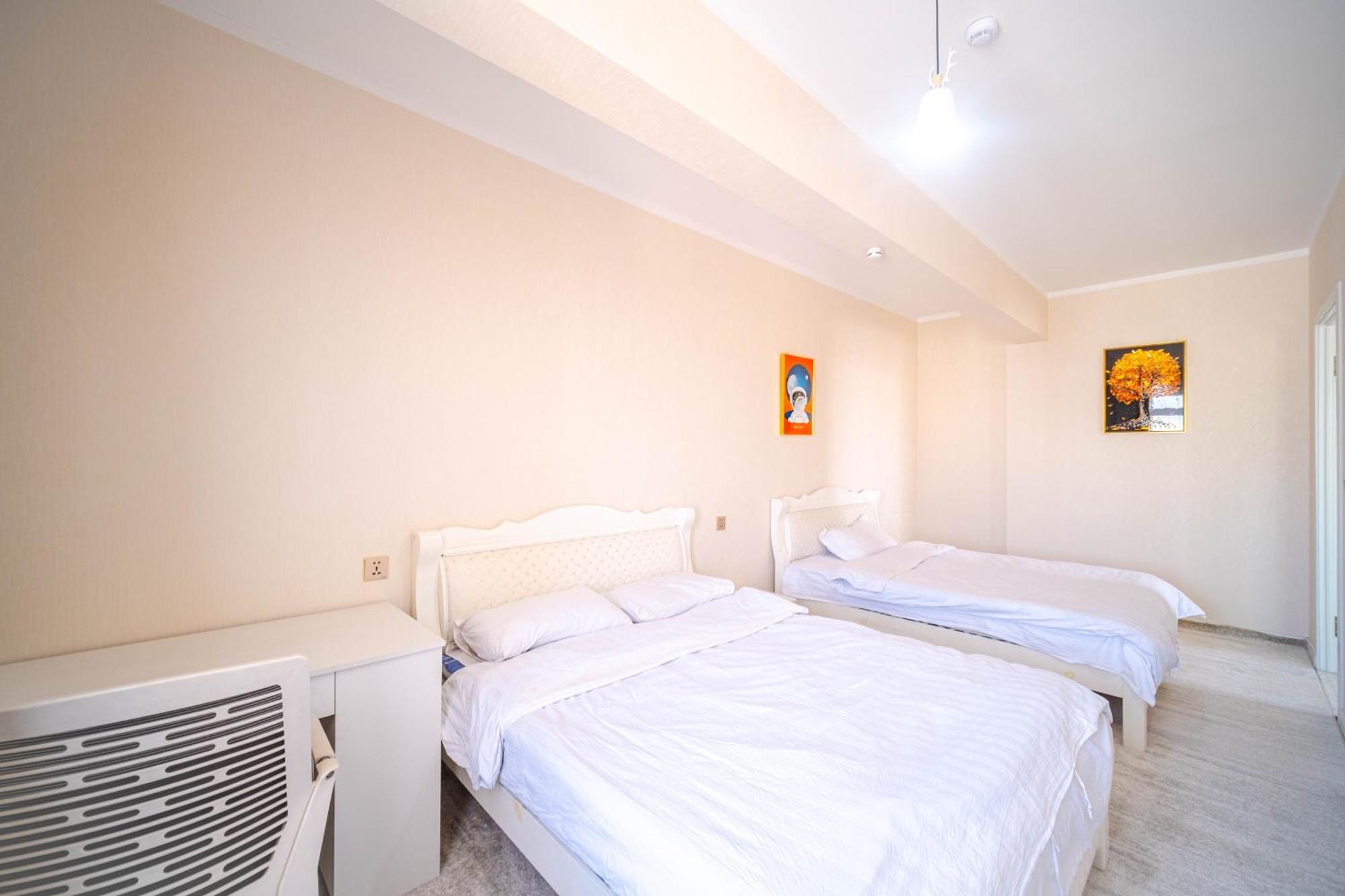 Eagle Town Serviced Apartment อูลานบาตอร์ ภายนอก รูปภาพ