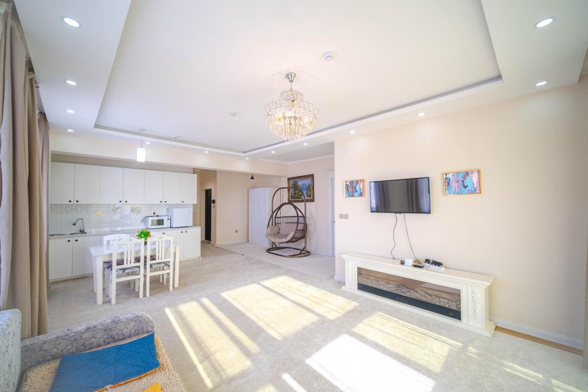Eagle Town Serviced Apartment อูลานบาตอร์ ภายนอก รูปภาพ