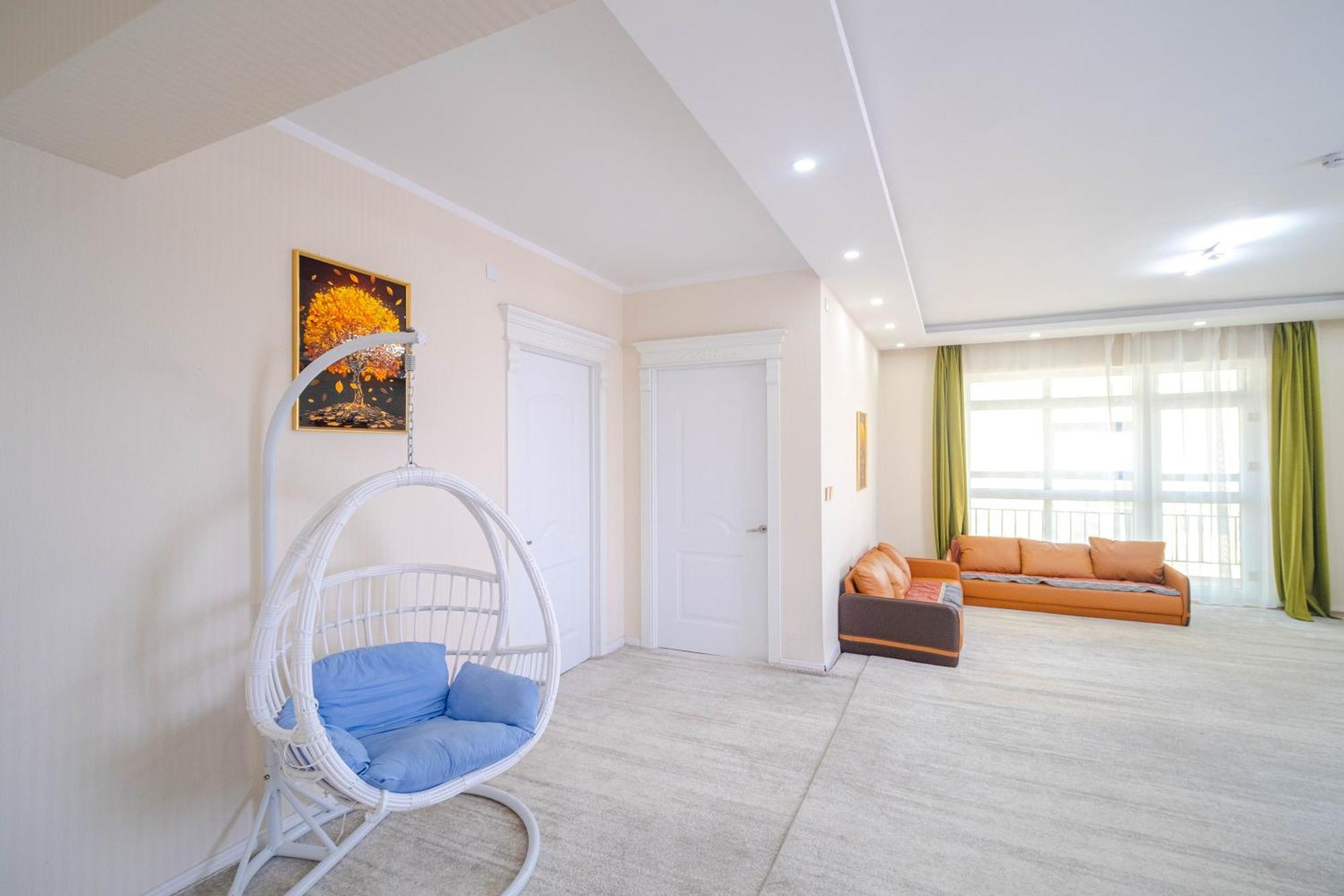 Eagle Town Serviced Apartment อูลานบาตอร์ ภายนอก รูปภาพ