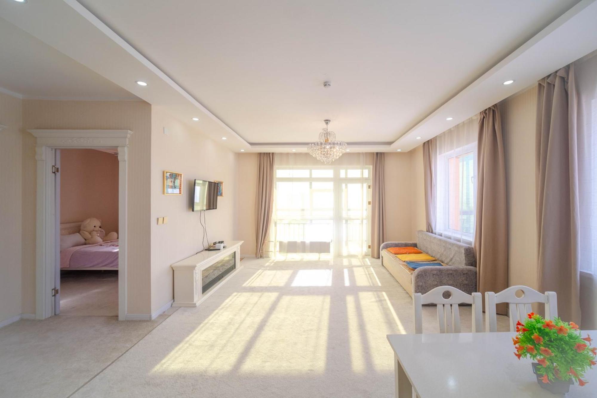 Eagle Town Serviced Apartment อูลานบาตอร์ ภายนอก รูปภาพ